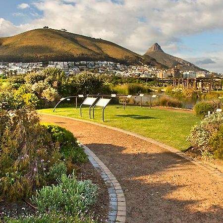 Planet Africa 1 By Ctha Apartment Cape Town Exterior foto