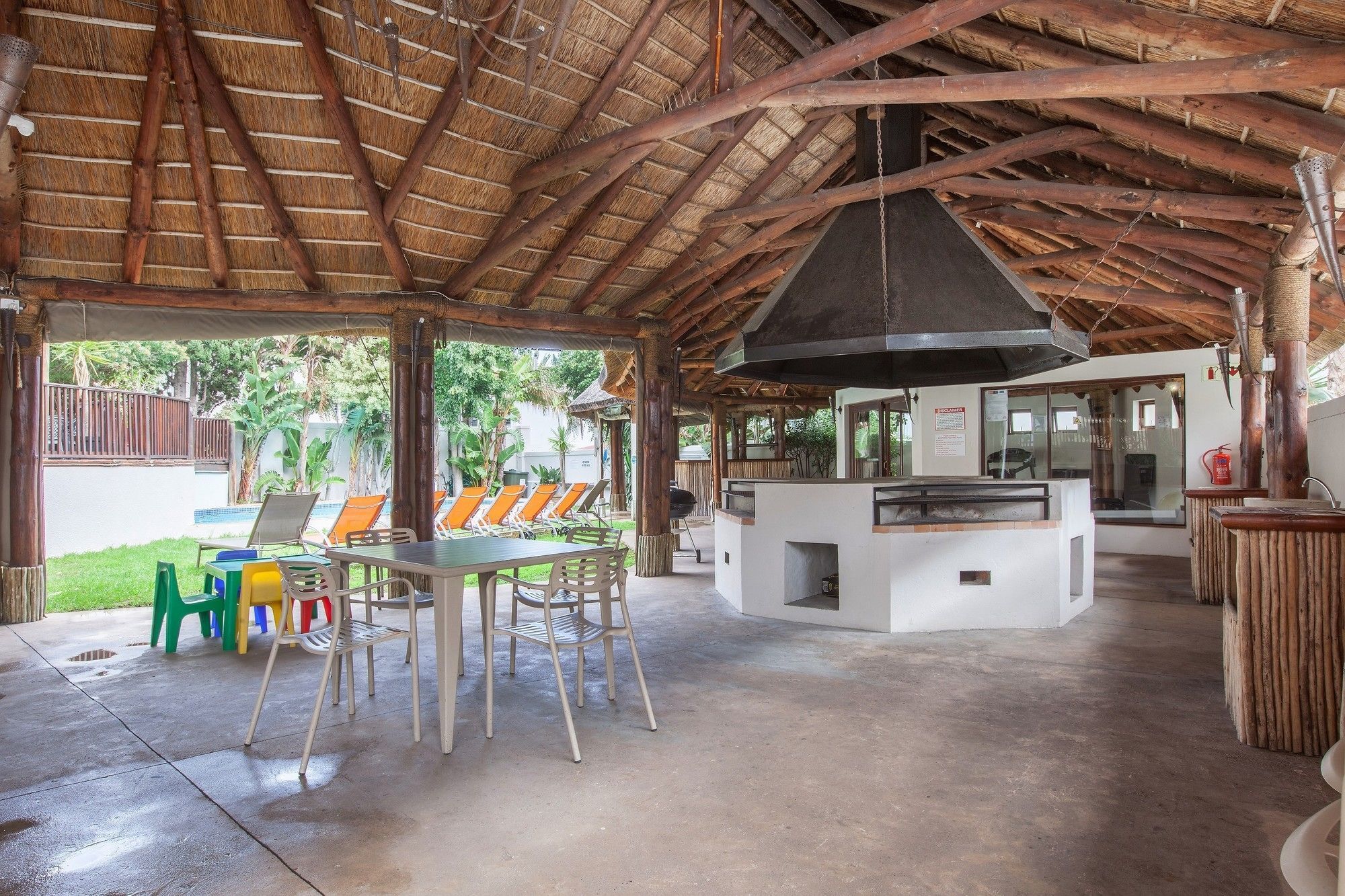 Planet Africa 1 By Ctha Apartment Cape Town Exterior foto